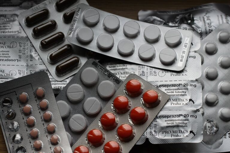 How to Spot and Avoid Fake Medicines When Buying Online: A Nigerian Consumer’s Guide